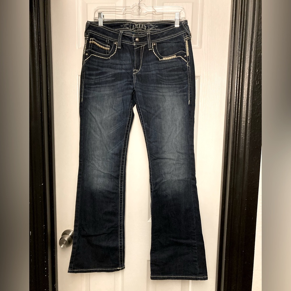 022 Ariat Denim Turquoise Embroidered Jeans Size 29